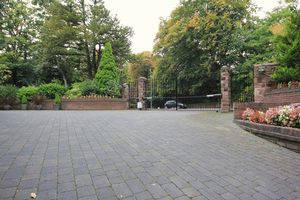 Photo 39- click for photo gallery